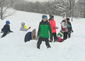 10-01-2019-lyzarsky-vycvik-dopoledne-bez-elektriny-snehova-bitva_6.jpg