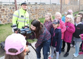 policie-cr-seznamila-deti-1-stupne-s-jejich-praci_17.jpg