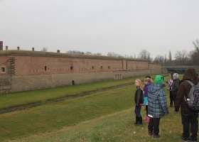 skolni-vylet-terezin_14.jpg