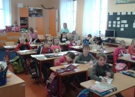 11-05-2017-cteni-v-roubence-a-skola-naruby-v-1-c_10.jpg