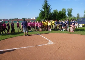 15-06-2017-15-6-2017-softball-divky_3.jpg