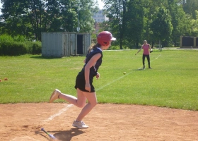 15-06-2017-15-6-2017-softball-divky_24.jpg