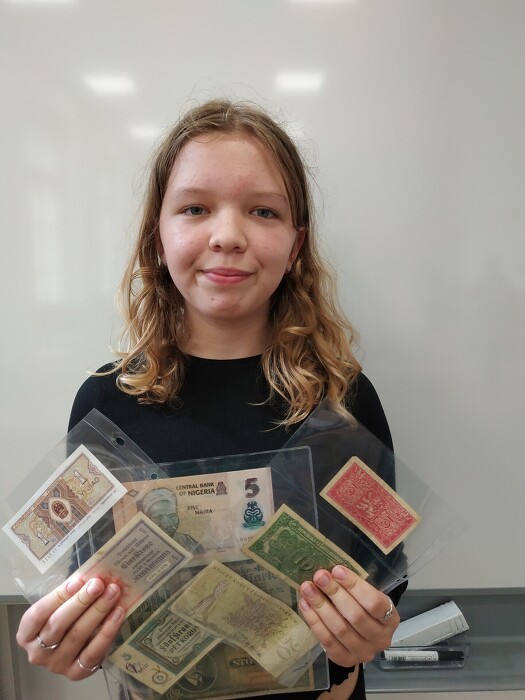 Bankovky jako okno do historie i světa